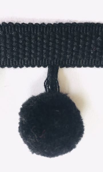 Luxe Pom Pom Swatch Colour: Black